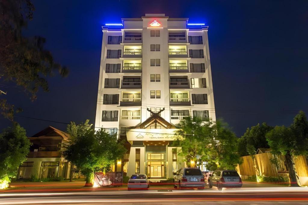 Yeak Loam Hotel Banlung Esterno foto