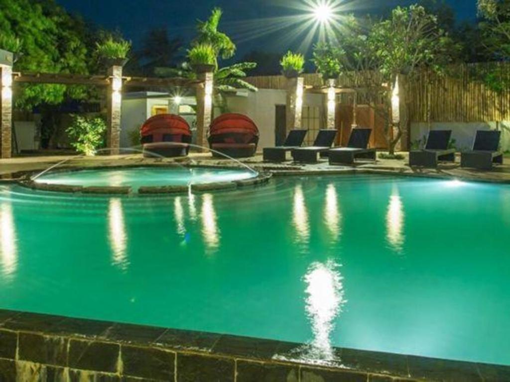 Yeak Loam Hotel Banlung Esterno foto
