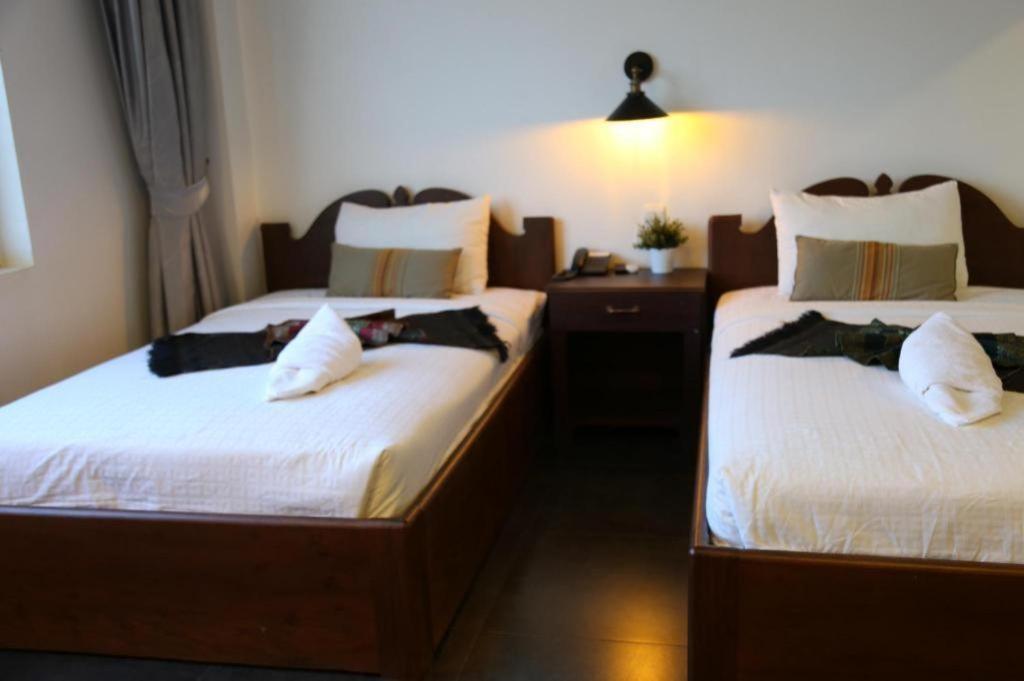 Yeak Loam Hotel Banlung Esterno foto