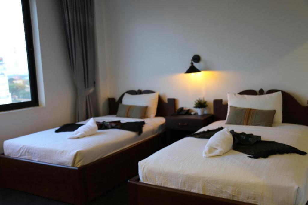 Yeak Loam Hotel Banlung Esterno foto