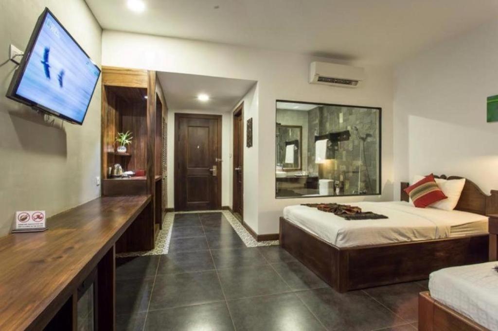 Yeak Loam Hotel Banlung Esterno foto
